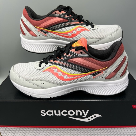 Saucony Cohesion 15 Runnings Shoes, Fog/Sandstone Vert Womens Sz